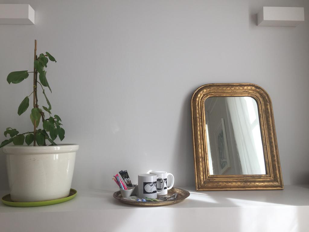 B&B Le Chat Qui Dort Montricoux エクステリア 写真