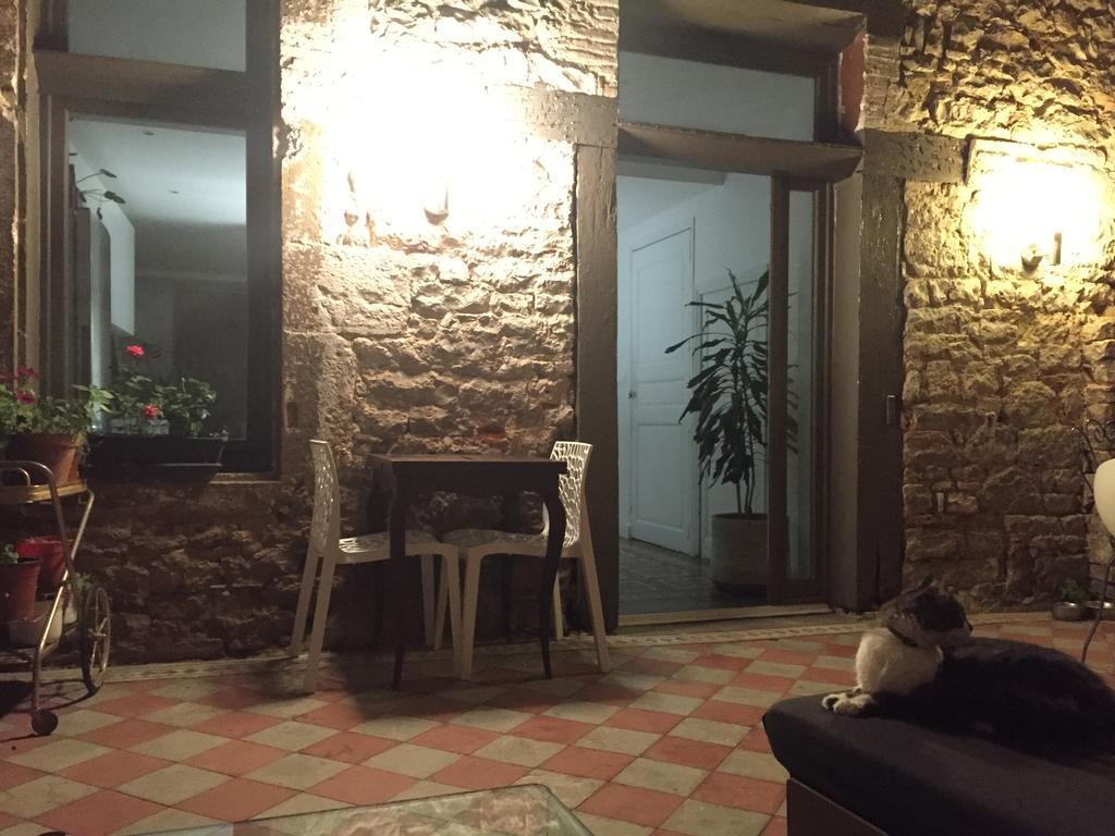 B&B Le Chat Qui Dort Montricoux エクステリア 写真