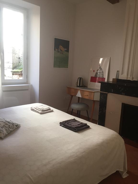 B&B Le Chat Qui Dort Montricoux エクステリア 写真